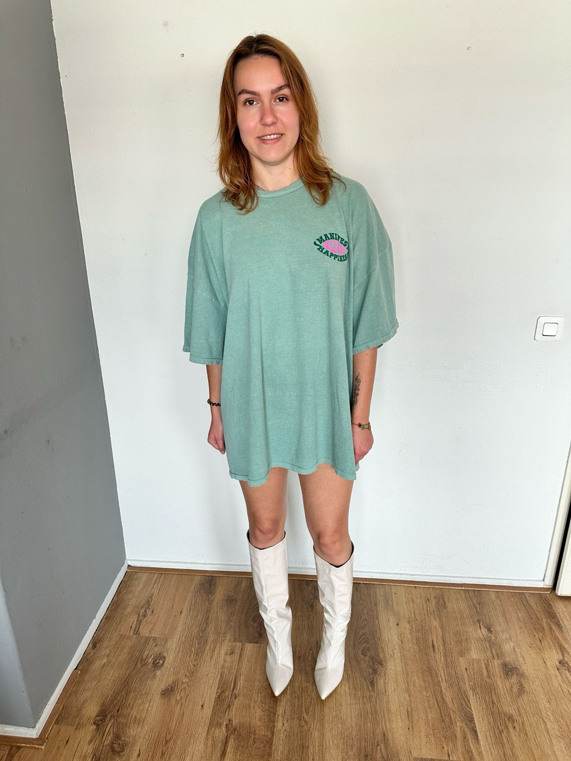 T-SHIRT DRESS- MANIFEST